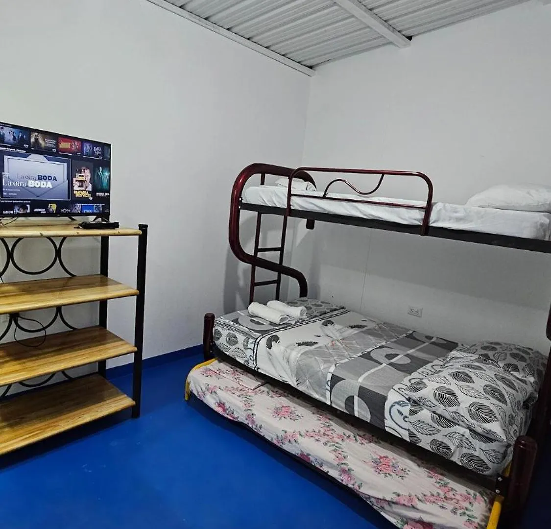 Apartamento Mom'S House Familiar Cali Colombia
